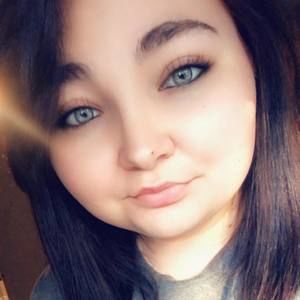 Meet your Posher, Michaela